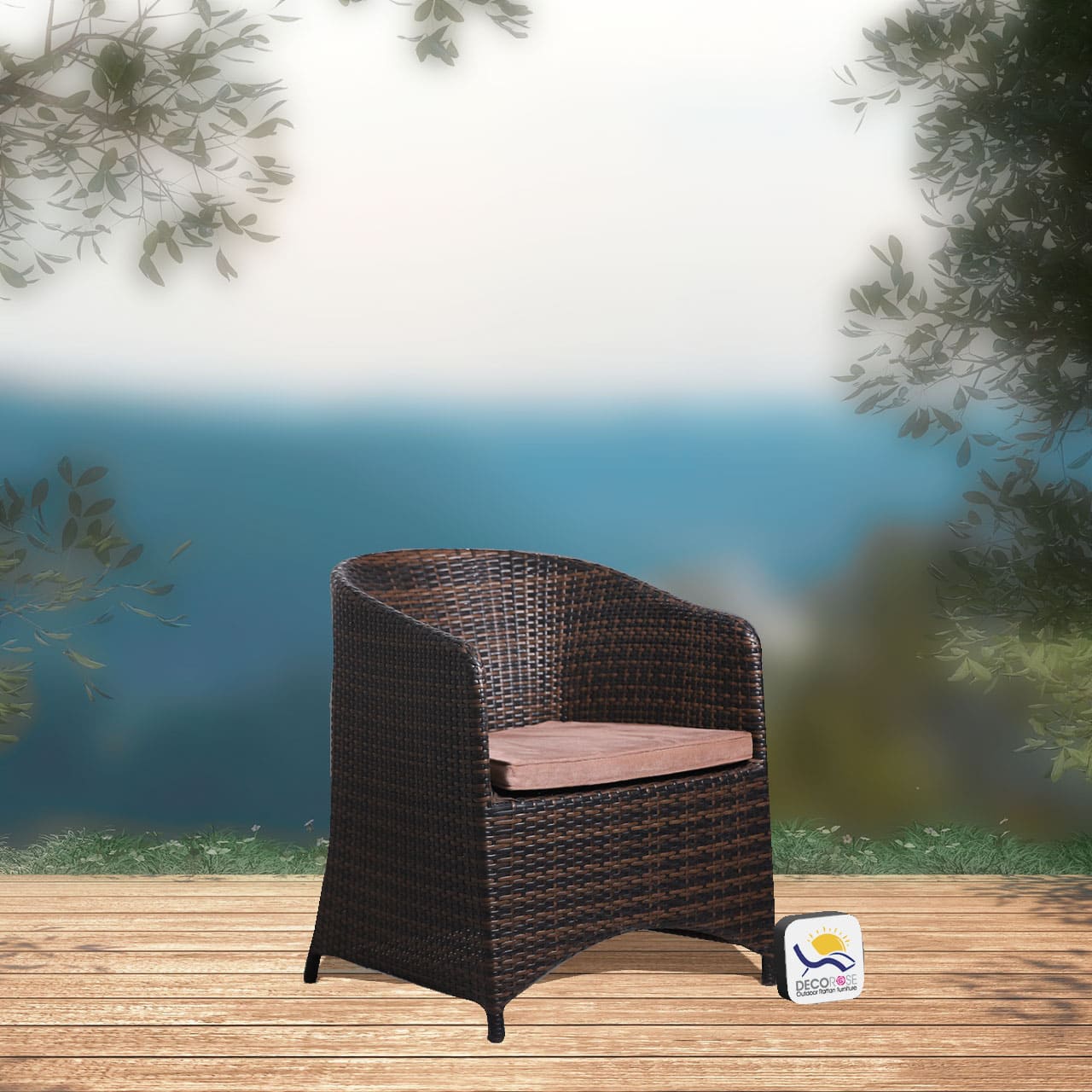 میز و صندلی وایرو فضای باز مناسب هتل و ویلا (4 نفره + میز گرد) 2 میز و صندلی وایرو فضای باز مناسب هتل و ویلا (4 نفره + میز گرد) Image 2